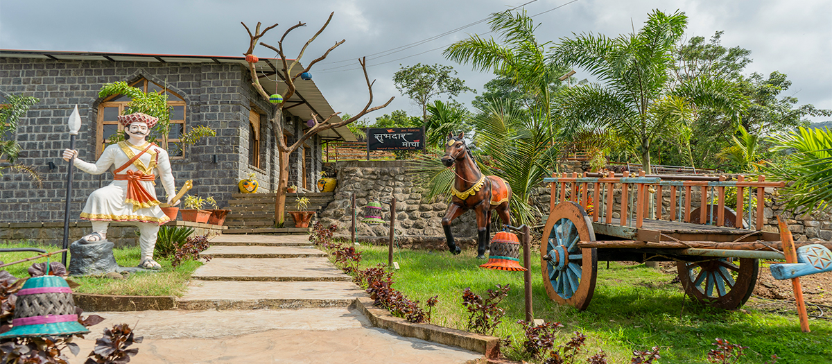 Resort lawn